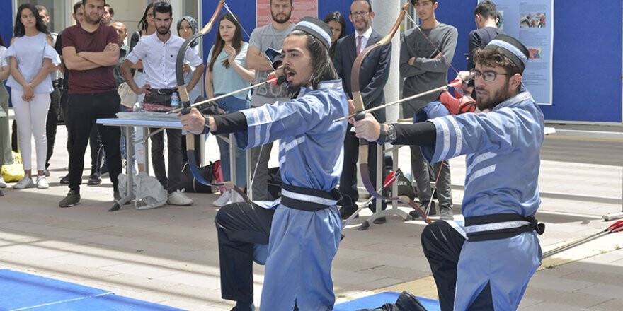 KMÜ'de GELENEKSEL TÜRK SPORLARI TANITILDI
