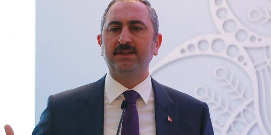 Adalet Bakanı Gül: Türkiye'yi Daha Büyük Bir Hale Getirmeye Devam Edeceğiz
