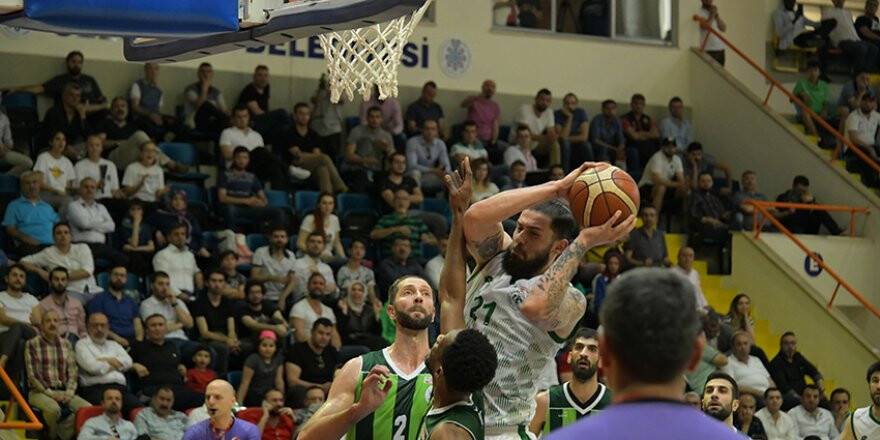 Konyaspor final için parkede