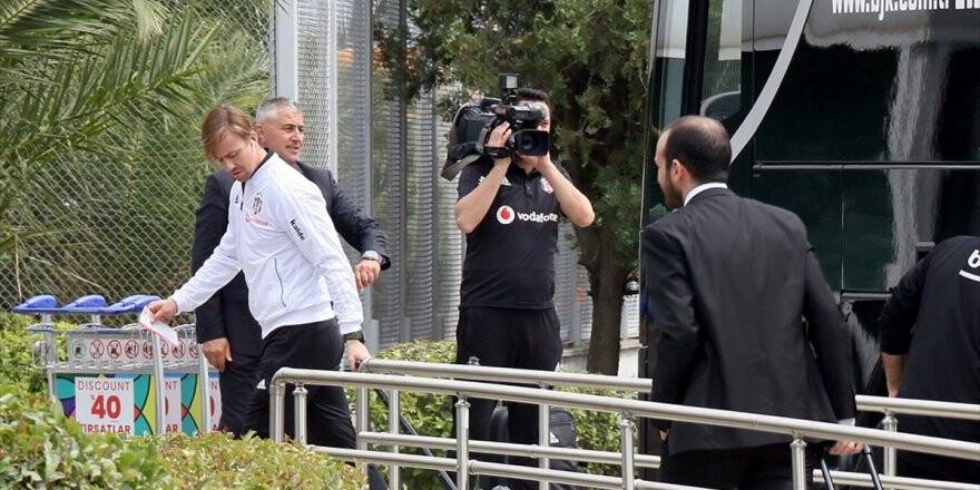 Guti, Beşiktaş'tan Ayrıldı