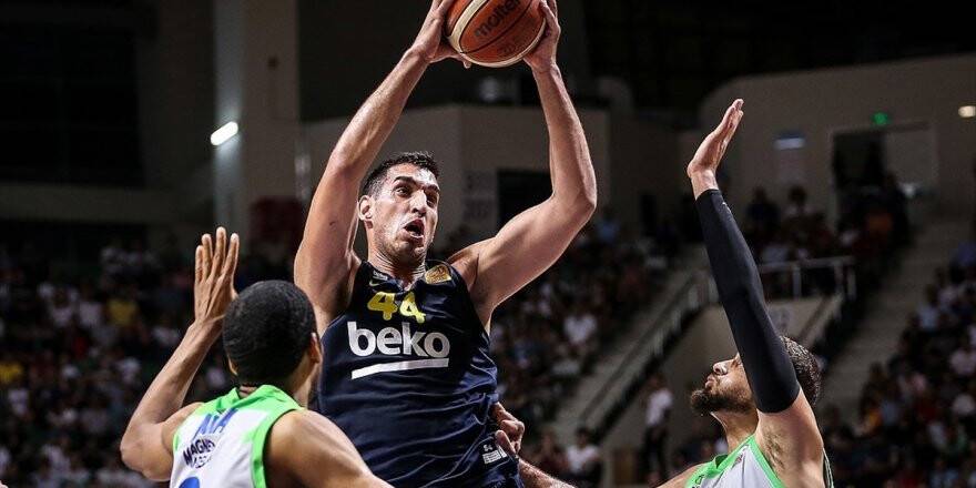 Fenerbahçe Beko Finalde Anadolu Efes'in Rakibi Oldu