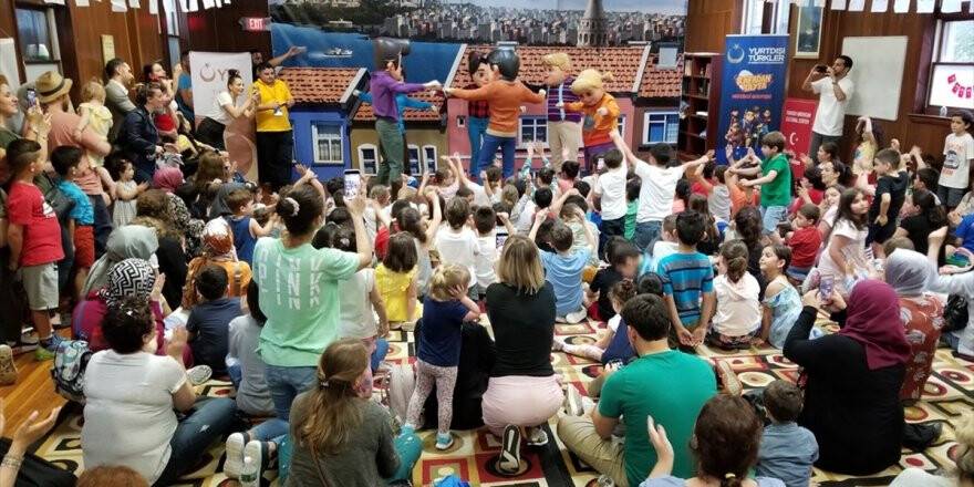 Rafadan Tayfa Kuzey Amerika Turnesinde İlk Sahnesini Aldı