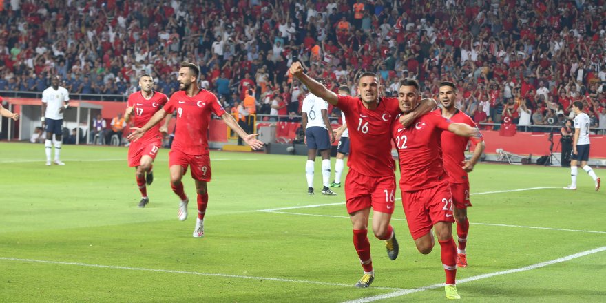 Millilerimiz Konya'da tarih yazdı: 2-0