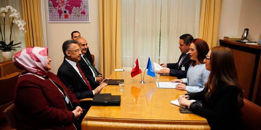 Cumhurbaşkanı Yardımcısı Oktay İsviçre'de