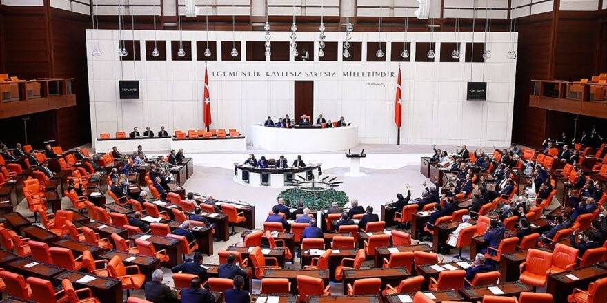 Mecliste Yeni Askerlik Sisteminin Görüşmelerine Başlandı