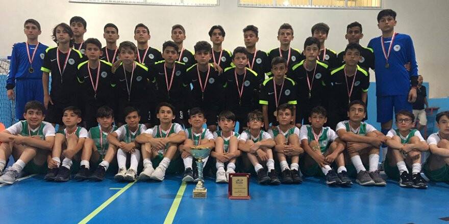 Konyaspor'lu minikler şampiyon