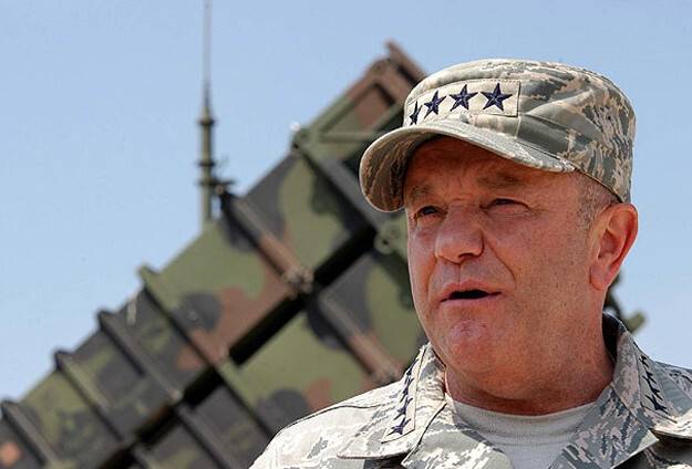 NATO Komutanı Moldova'ya dikkat çekti