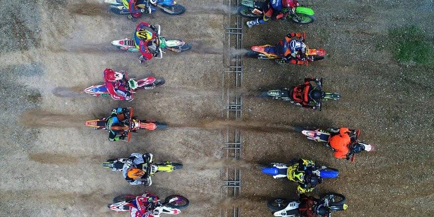 Süper Enduro'da Sezon Açıldı