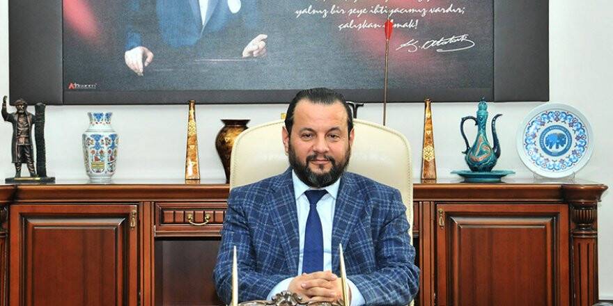 REKTÖR AKGÜL’DEN KARAMAN'IN İL OLUŞU KUTLAMA MESAJI