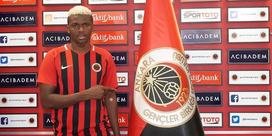 Gençlerbirliği Sadio Diallo'yu Renklerine Bağladı