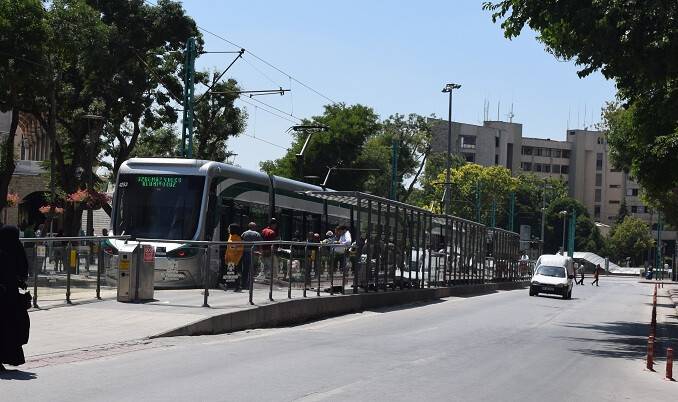 Tramvaylar çalışmadı, vatandaş isyan etti
