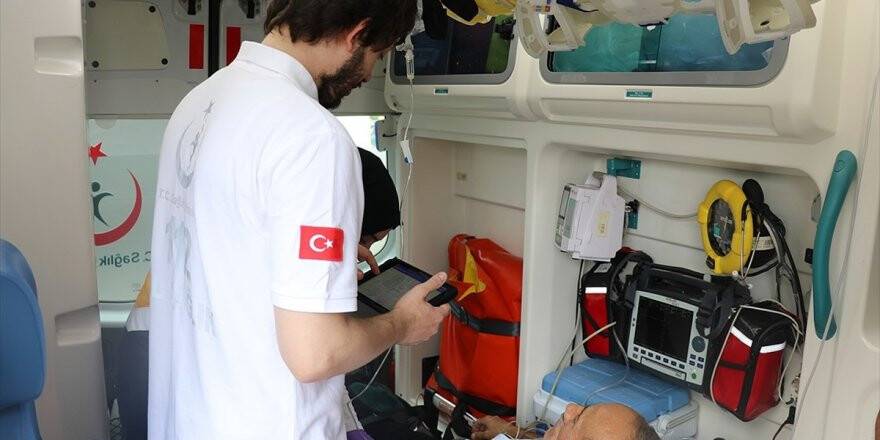'Akıllı Ambulans'lar Bolu'da Hizmette