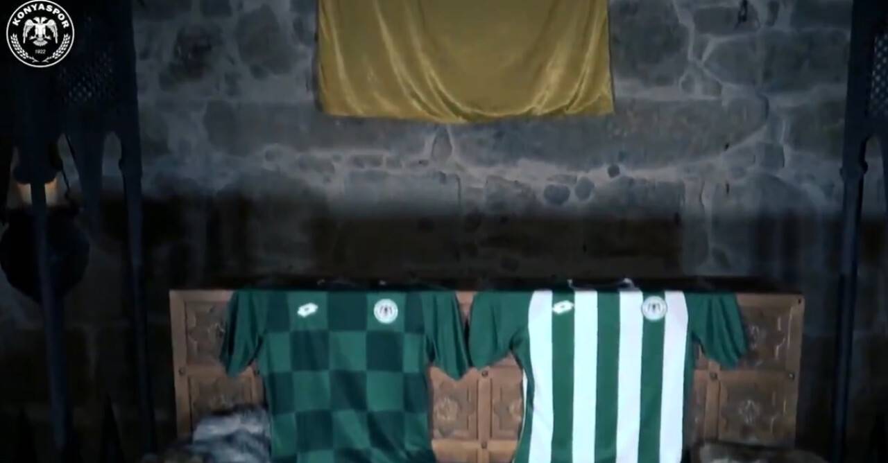 Konyaspor, "Diriliş Vakti" ile yeni sezon formalarını tanıttı