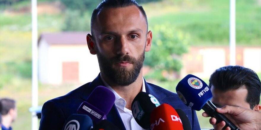 Vedat Muric'in Zor Hayatı