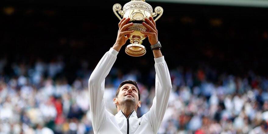 En Uzun Wimbledon Finalini Djokovic Kazandı