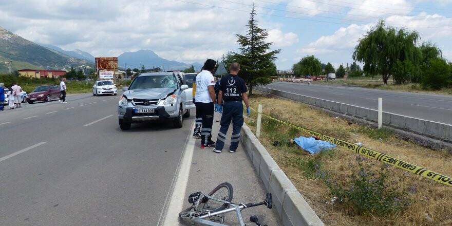 Konya'da Otomobilin Çarptığı Bisikletin Sürücüsü Öldü