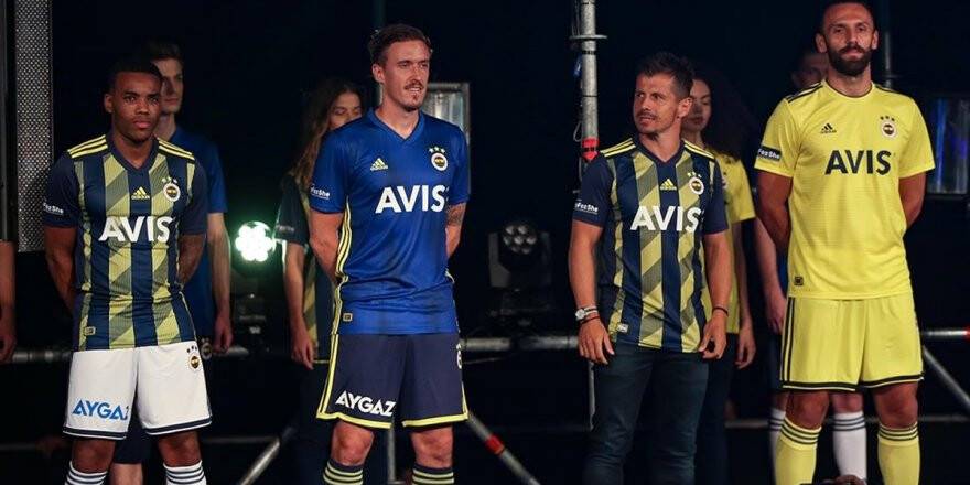 Fenerbahçe'nin Yeni Sezon Formaları Tanıtıldı