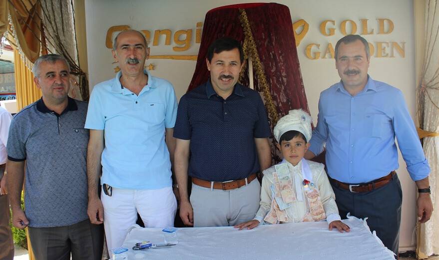 Yusuf Bünyamin erkekliğe ilk adımı attı