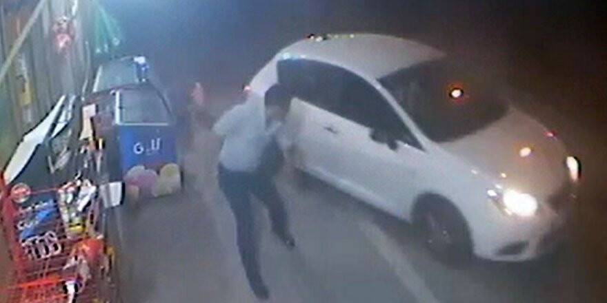 Ölümden döndü, arkadaşını ve çocuklarını son anda kurtardı