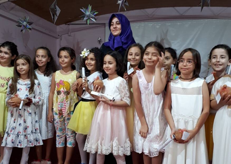 Minik Öğrenciler Sertifikalarını Aldı