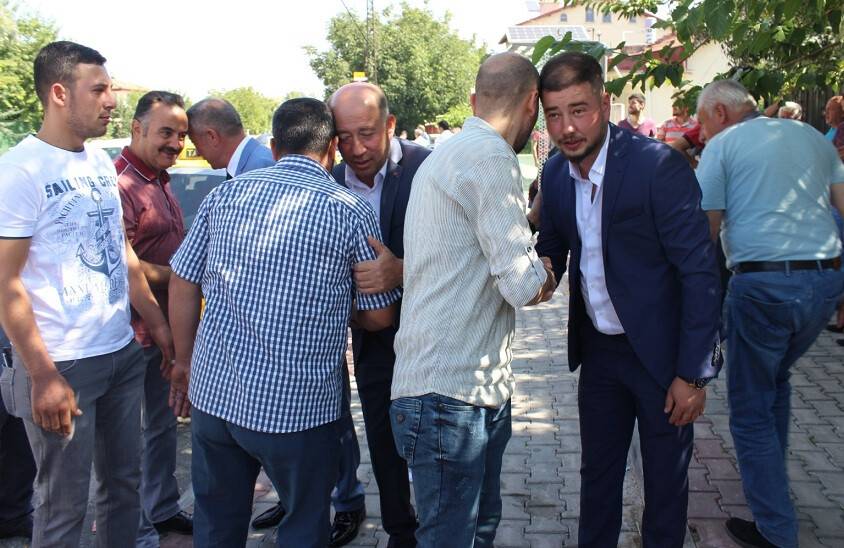 Baranok ailesinden çifte düğün mutluluğu