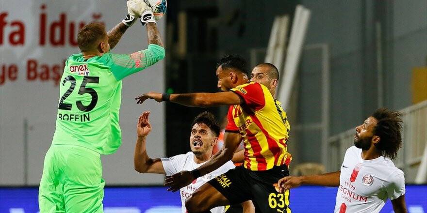 Antalyaspor Deplasmanda 3 Puanı Aldı