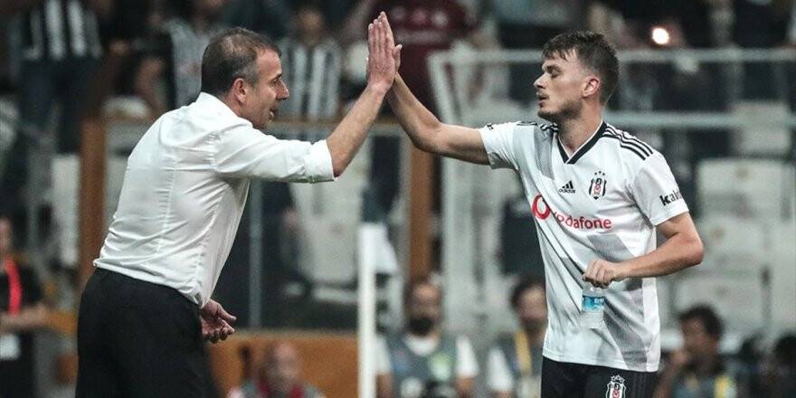 Beşiktaş, Abdullah Avcı Yönetiminde İlk Galibiyetini Aldı