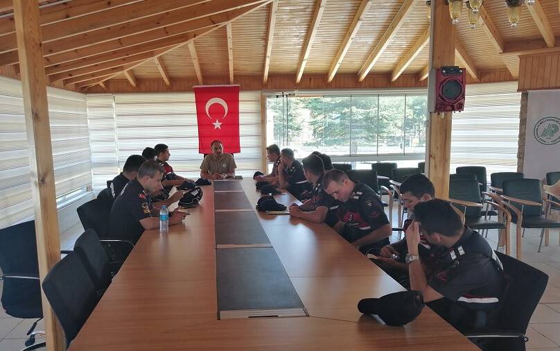 Beyşehir'de Jandarma Personeli İçin Eğitim Semineri