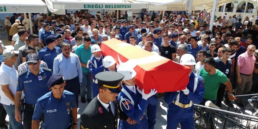 Konya'da Öldürülen Uzman Onbaşı Toprağa Verildi