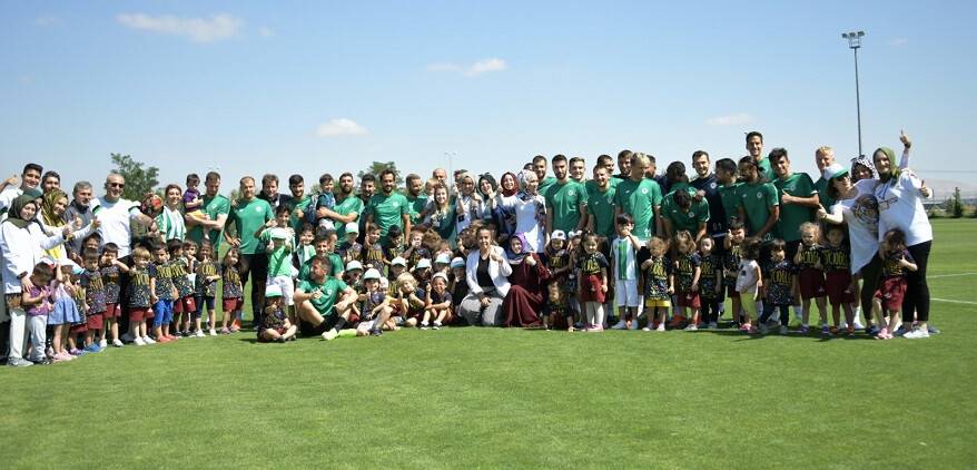 Minikler, Konyaspor'un Konuğu Oldu