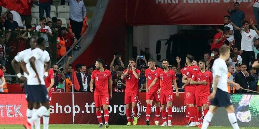 Futbolda Milli Mesai Başlıyor