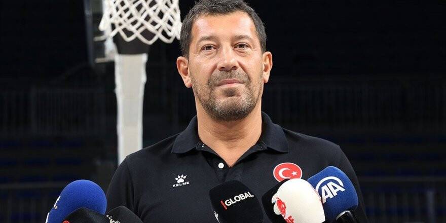 A Milli Basketbol Takımı Başantrenörü Sarıca: Abd'den Çekinmiyoruz