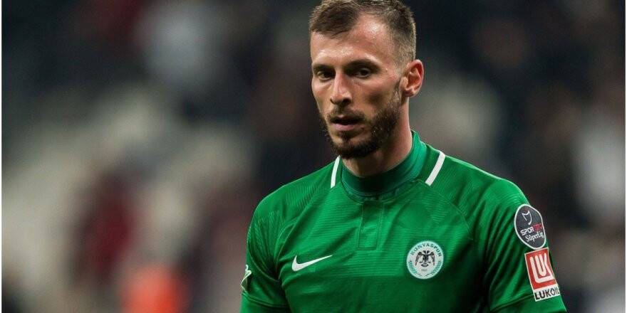 Konyaspor, Petar Filipovic'i gönderdi