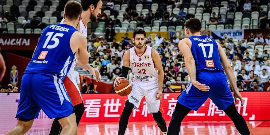 A Milli Erkek Basketbol Takımı 2. Tura Çıkamadı