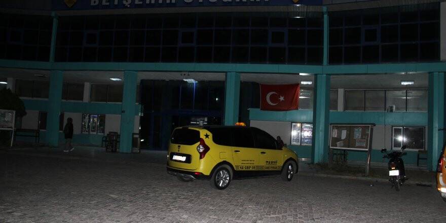 Taksici Meslektaşını Silahla Yaraladı