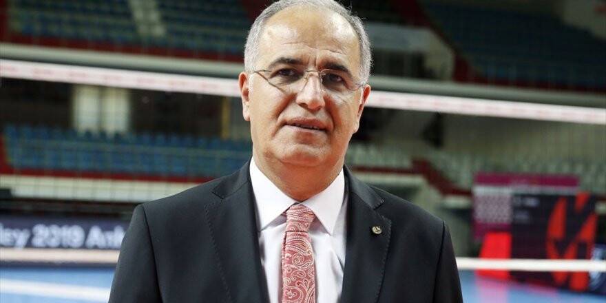 Türkiye Voleybol Federasyonu Başkanı Üstündağ: Avrupa Şampiyonluğunu Hak Etmiştik