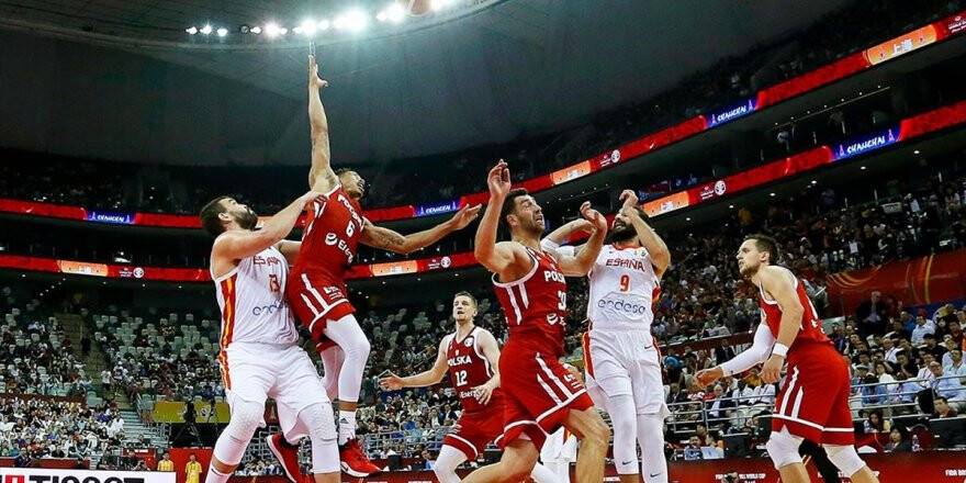 İspanya Yarı Finalde