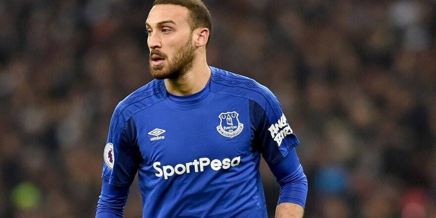 Cenk Tosun'dan Anketlik Performans