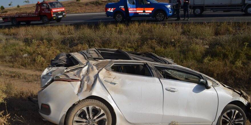Konya’da Otomobil Devrildi: 2 Yaralı