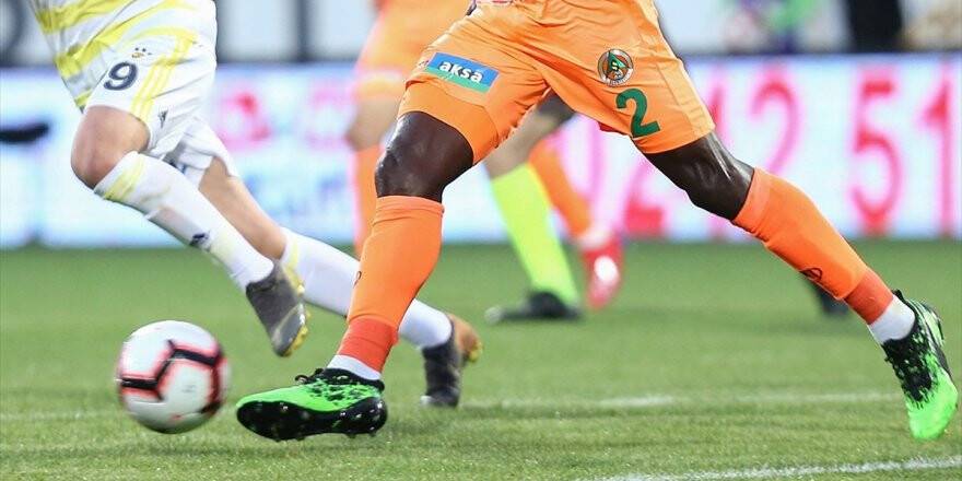 Fenerbahçe Alanya Deplasmanında