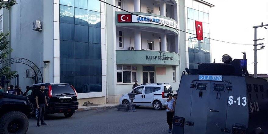 Tutuklanan Hdp'li Kulp Belediye Başkanı Taş'ın Yerine Görevlendirme