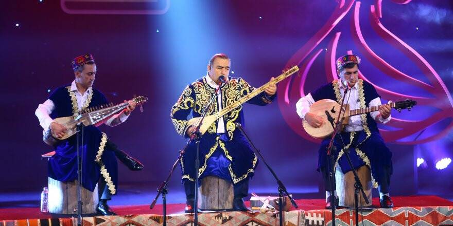 Mistik Müzik Festivali'nde Davlatmand Kholov sahne aldı