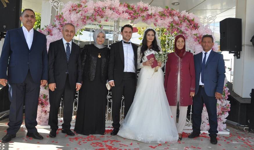 Dhikra ve Ahmet mutluluğa ‘evet’ dedi