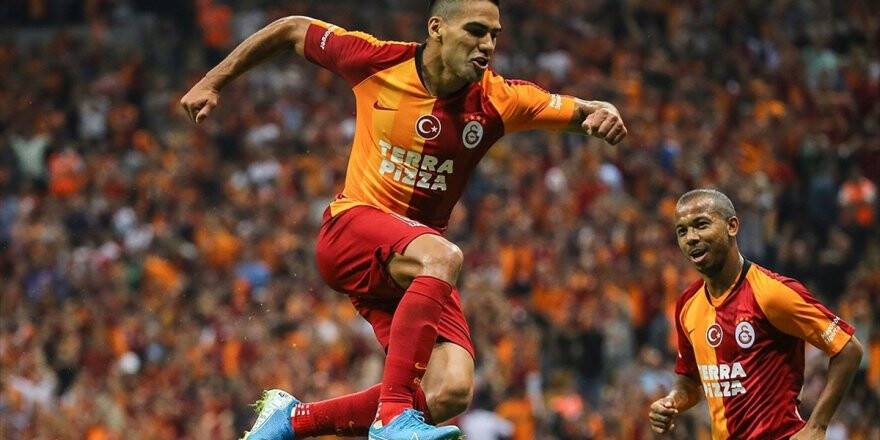 Galatasaray'ın Rakibi Psg