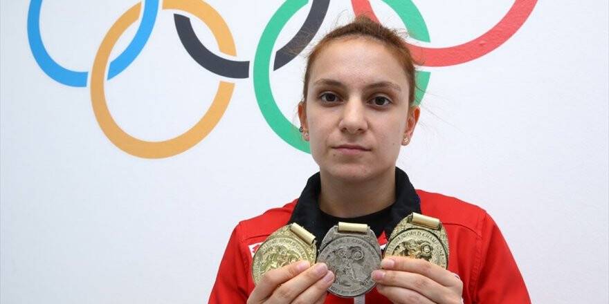 Milli Halterci Şaziye Erdoğan: Beni En Çok Zorlayan Şey Oğlumdan Ayrı Olmak