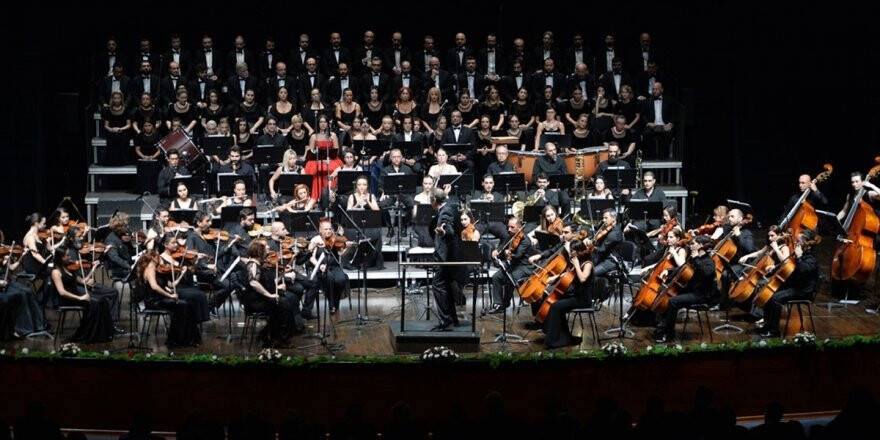 Mdob Yeni Sezonu Konserle Açtı