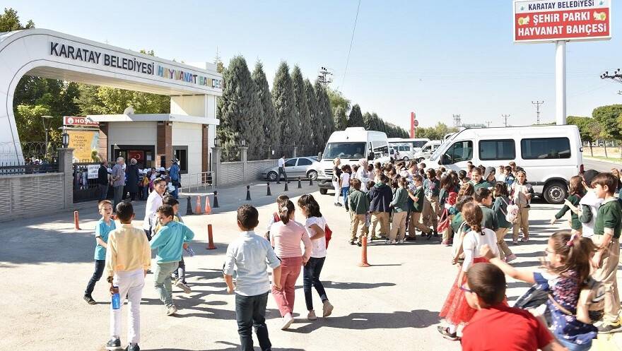 Karatay Hayvanat Bahçesi'ne öğrencilerden yoğun ilgi