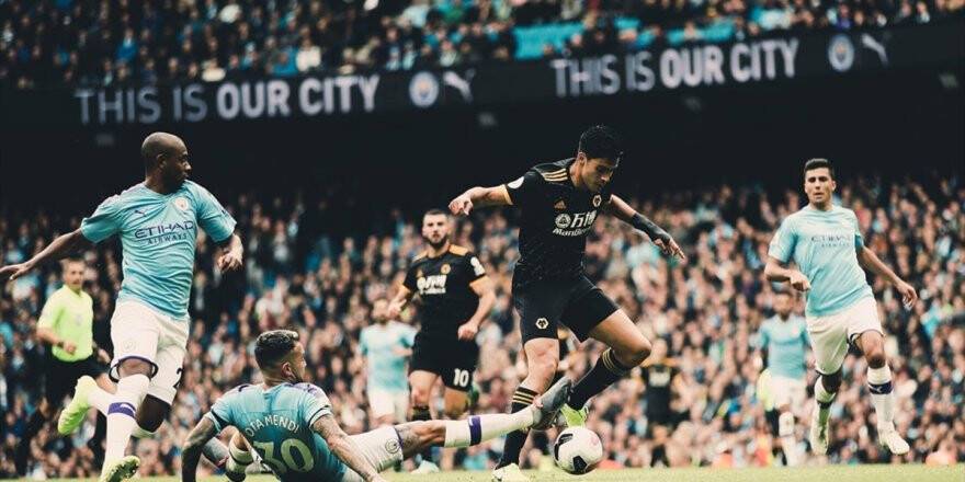 Manchester City Seyircisi Önünde Kaybetti