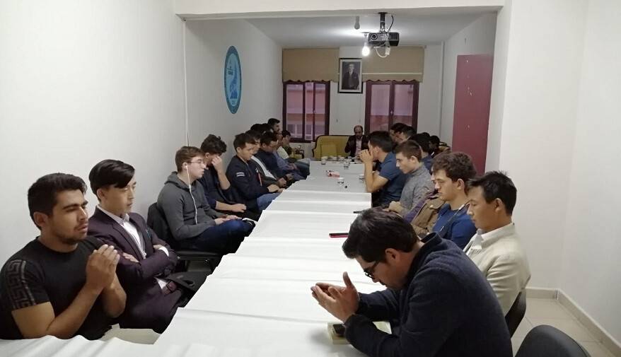 ÜLKÜ-BİR'den mehmetçikler için hatim programı