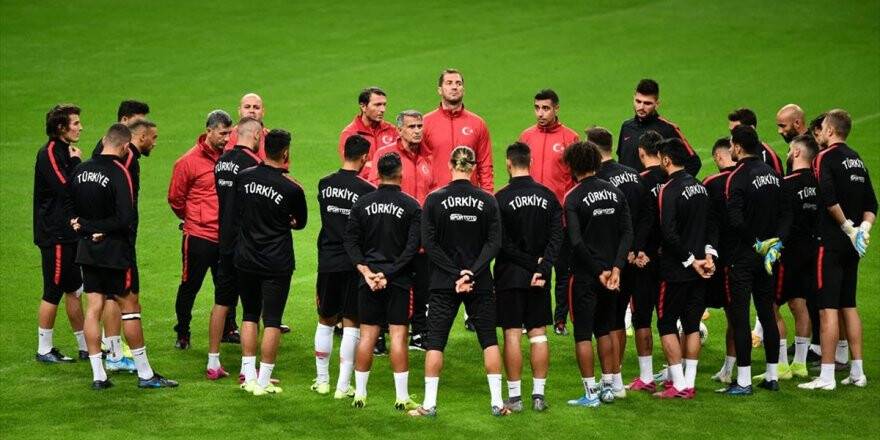A Milli Futbol Takımı Fransa Maçına Hazır